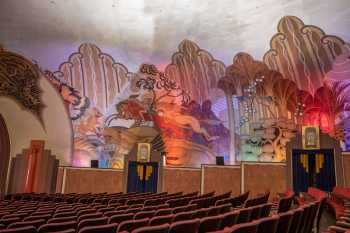 Avalon Theatre, Catalina Island, California (outside Los Angeles and San Francisco): Auditorium Right Murals
