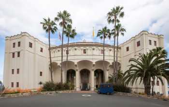 Avalon Theatre, Catalina Island, California (outside Los Angeles and San Francisco): Building Façade