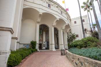 Avalon Theatre, Catalina Island, California (outside Los Angeles and San Francisco): Entrance from Left