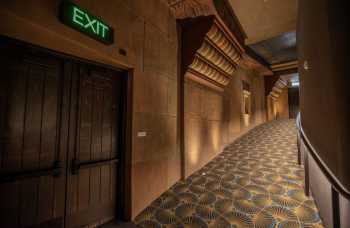 Egyptian Theatre, Hollywood, Los Angeles: Hollywood: Ramp from Lobby into Auditorium