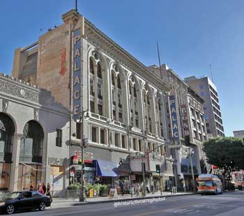 Palace Theatre, Los Angeles, Los Angeles: Downtown: Exterior left side