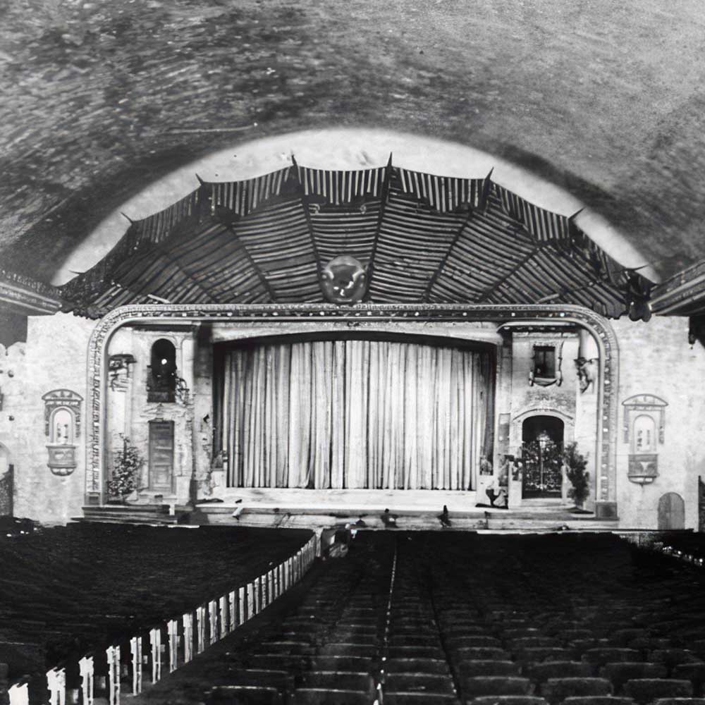 Loew’s Valencia, Baltimore, Maryland, USA