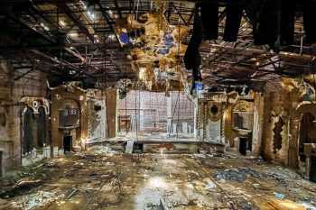 Auditorium circa 2021, courtesy Cinema Treasures user <i>HHPhotography</i>