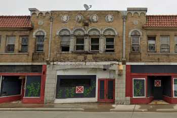 Capitol Theater: Exterior (May 2019), courtesy <i>Google</i>