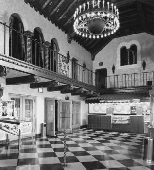 Lobby as photographed on 17th June 1980 for the <i>Historic American Building Survey</i>, courtesy <i>Library of Congress</i> (JPG)