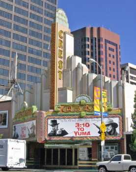Exterior in 2007, courtesy <i>Los Angeles Theatres</i> (JPG)