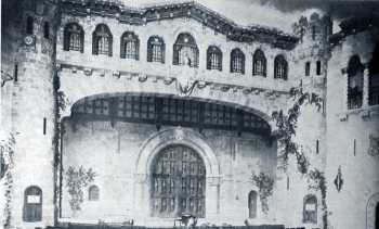 Auditorium at the theatre’s opening in 1928, courtesy Cinema Treasures user <i>dallasmovietheaters</i> (JPG)