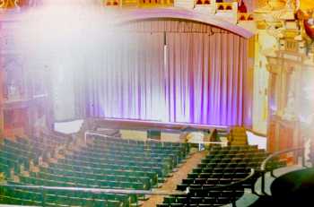 Auditorium circa 1970, courtesy Cinema Treasures user <i>waldopapnyk</i> (JPG)