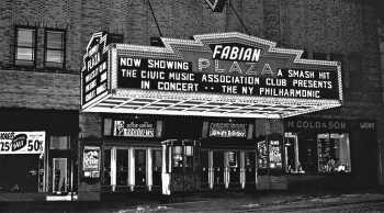 Exterior in the early 1930s, courtesy Cinema Treasures user <i>Derrick Paul</i> (JPG)
