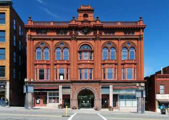 Smith Opera House: Exterior, courtesy Wikimedia Commons user <i>Marcbela</i>