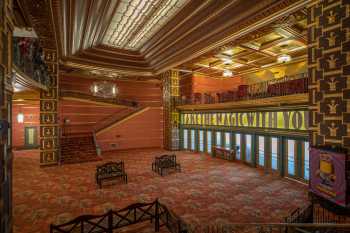 Alameda Theatre: Lobby from side stair