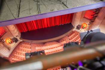 Alex Theatre, Glendale: Ceiling lighting slot