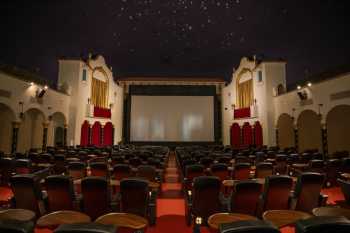 Avalon Atmospheric Theater, Milwaukee, American Midwest (outside Chicago): Auditorium Main Floor Center