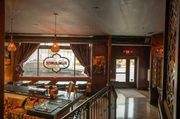 Avalon Atmospheric Theater, Milwaukee, American Midwest (outside Chicago): Avalounge