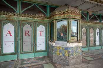 Avalon Regal Theater, Chicago: Ticket Booth