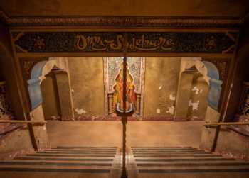 Avalon Regal Theater, Chicago, Chicago: Lobby Mezzanine Stairs