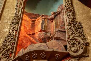 Balboa Theatre, San Diego, California (outside Los Angeles and San Francisco): Waterfall from below