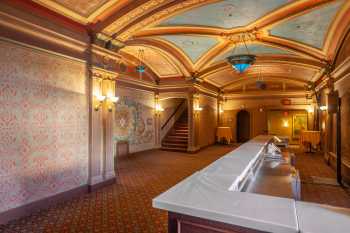 Balboa Theatre, San Diego, California (outside Los Angeles and San Francisco): Balcony Lobby from Bar