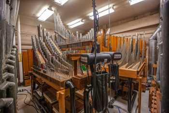 Balboa Theatre, San Diego, California (outside Los Angeles and San Francisco): Right Organ Chamber