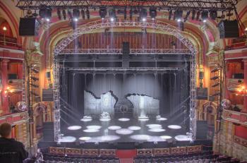 Bristol Hippodrome: Auditorium looking to Stage