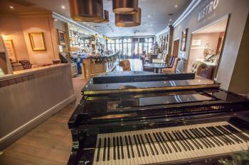 Bristol Hippodrome, United Kingdom: outside London: Piano