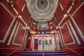 Bristol Hippodrome: Grand Staircase to Stalls