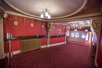 Bristol Hippodrome, United Kingdom: outside London: Stalls Promenade