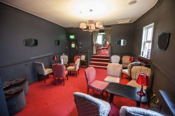 Bristol Hippodrome, United Kingdom: outside London: Ambassador Lounge 1