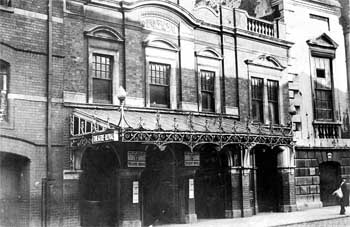 Façade late 19th / early 20th Century (JPG)