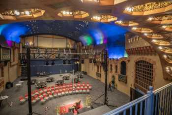 Chateau Theatre, Rochester, American Midwest (outside Chicago): Auditorium from Proscenium Closeup