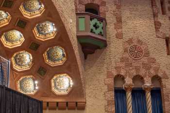 Chateau Theatre, Rochester, American Midwest (outside Chicago): Proscenium Arch House Right Closeup