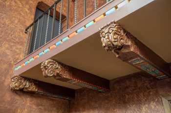 Chateau Theatre, Rochester, American Midwest (outside Chicago): Lobby Closeup