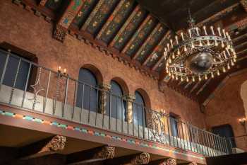 Chateau Theatre, Rochester, American Midwest (outside Chicago): Lobby Upper View