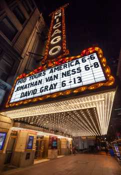 Chicago Theatre, Chicago: Underneath Marquee at night