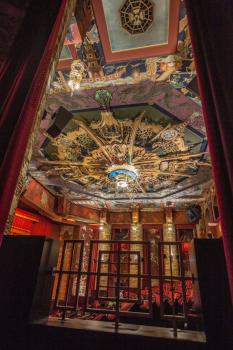 TCL Chinese Theatre, Hollywood, Los Angeles: Hollywood: Auditorium from House Left side corridor