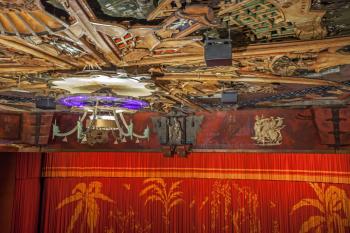 TCL Chinese Theatre, Hollywood, Los Angeles: Hollywood: Ceiling detail