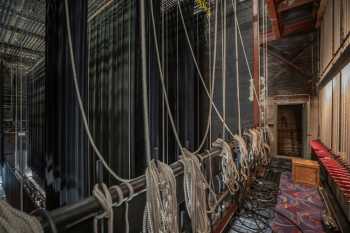 Akron Civic Theatre, American Midwest (outside Chicago): Fly Floor