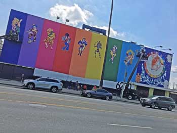 Earl Carroll Theatre, Hollywood, Los Angeles: Hollywood: Facade repaint as the Aquarius Theatre in October 2018