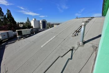 Earl Carroll Theatre, Hollywood, Los Angeles: Hollywood: Roof looking south