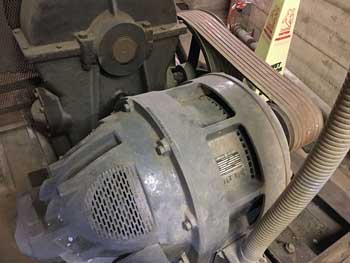 Earl Carroll Theatre, Hollywood: Inner revolve motor