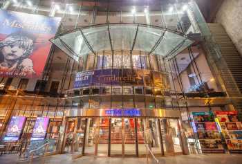 Festival Theatre, Edinburgh: Entrance (Night)