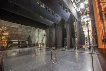 Festival Theatre, Edinburgh, United Kingdom: outside London: Stage From Downstage Right