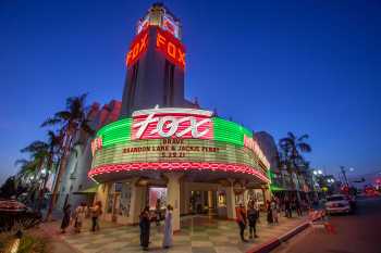 Fox Theater Bakersfield: Marquee at Night