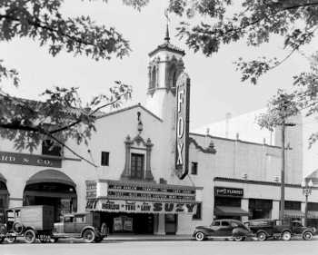 Exterior of the Fox Theatre in 1936