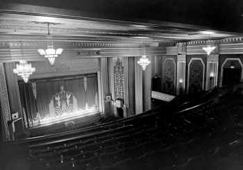Updated auditorium photo (note organ console in situ) by Doug White, part of the Southern California Edison Photographs and Negatives collection held by The Huntington (JPG)