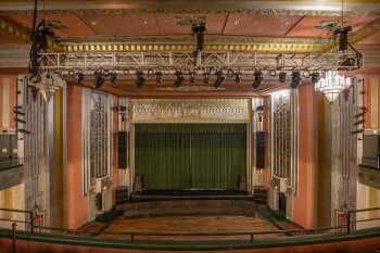 Fox Theater Pomona, Los Angeles: Greater Metropolitan Area: Balcony Center