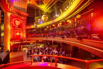 Globe Theatre, Los Angeles, Los Angeles: Downtown: Auditorium from House Left Box