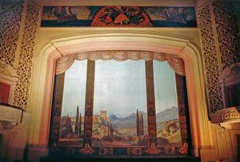 The Granada’s painted Fire/Safety Curtain
