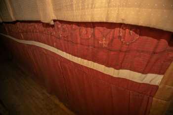 Grand Lake Theatre, Oakland, San Francisco Bay Area: House Curtain Rear