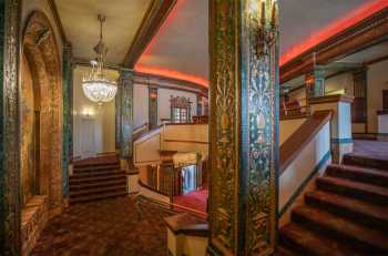 Grand Lake Theatre, Oakland: Lobby Stairs to Balcony